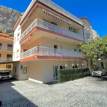 Apartments Neven Omiš Kültér fotó